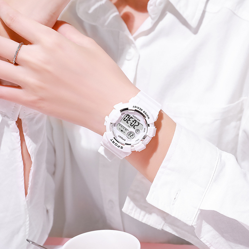 패션 키즈 시계 빛나는 방수 스포츠 디지털 시계 알람  - Smartwatch Watches Gift For Boys 리뷰 및 가격